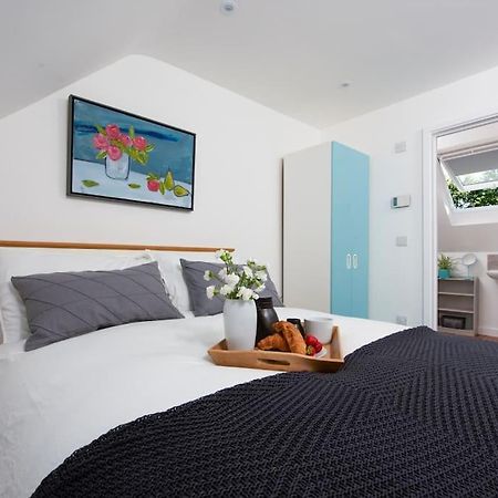 The Studio, Rosebud. 5 Minutes Walk To Beach. Uny Lelant المظهر الخارجي الصورة